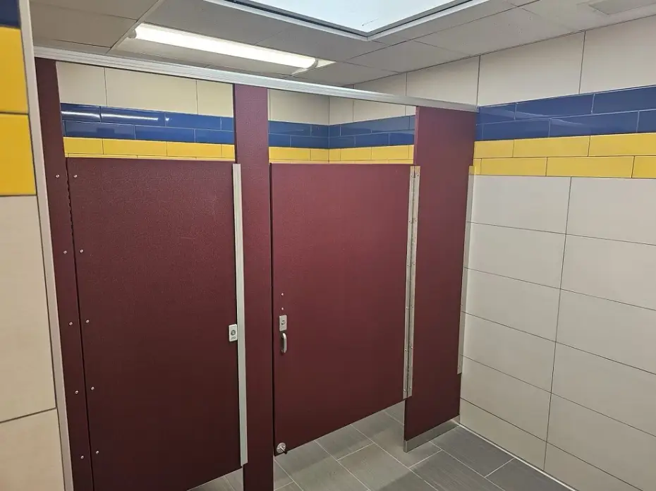 Why High-Quality Bathroom Partitions Are Essential for Pennsylvania Businesses